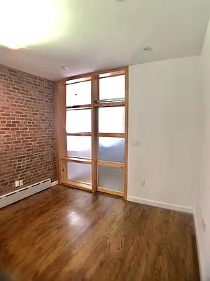 Rented by REAL New York | media 20