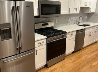 173 Rindge Ave #2R, Cambridge, MA 02140