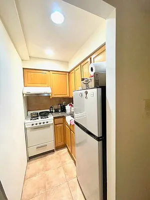 Rented by J L Royal Oak Realty Inc | media 7