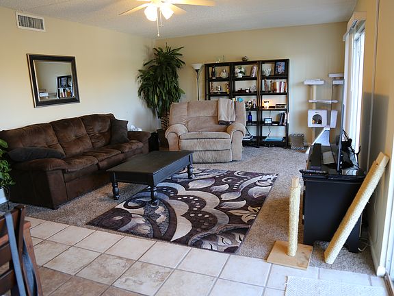 5th image of 8816 Bay Pointe Dr Unit D105