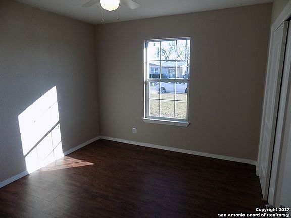 4th image of 5027 Pharis St