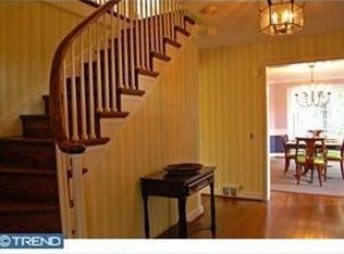 8709 Montgomery Ave, Wyndmoor, PA 19038