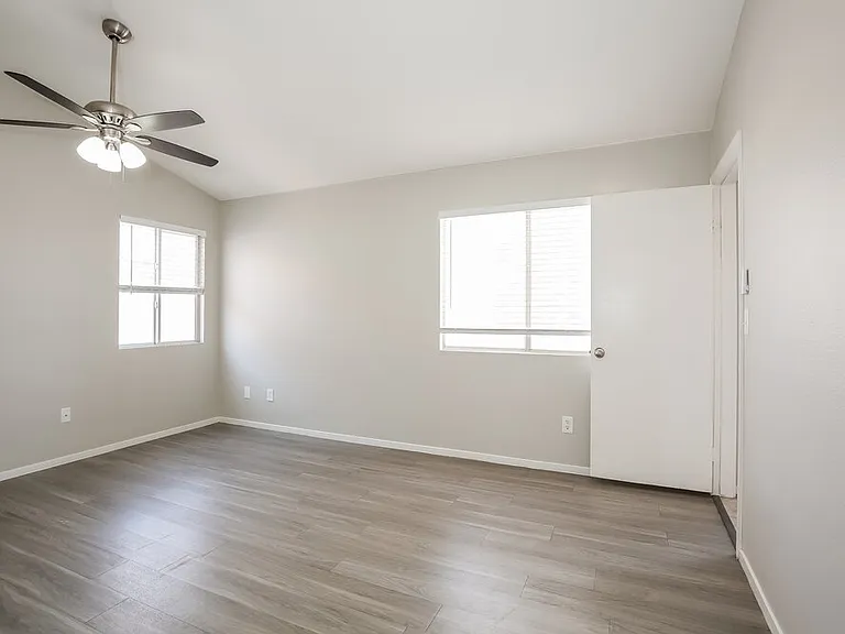3744 Blue Dawn Dr — Photo 9