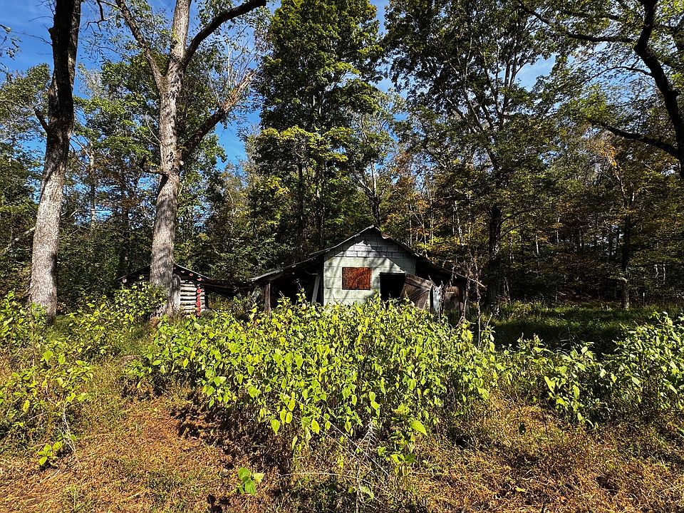 4th image of 2210 N Hurricane Creek Rd