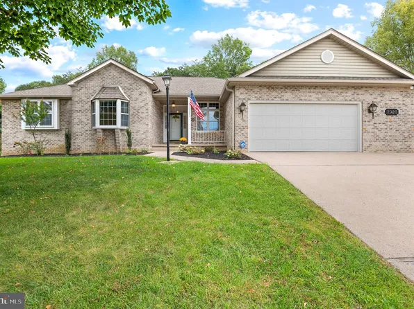 7025 Augusta National, Fayetteville, PA 17222