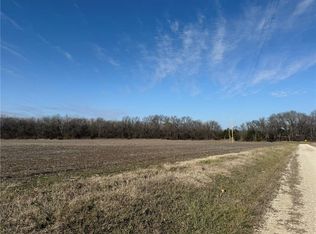 1673 17th Rd, Waverly, KS 66871
