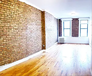 Rented by Bruma Realty LLC