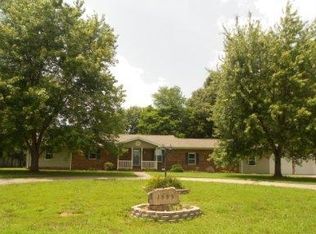 1555 Camilla Ln, Paducah, KY 42001