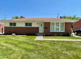 6532 Rosemary St, Dearborn Heights, MI 48127