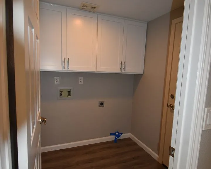 301 Willowood Ct — Photo 10