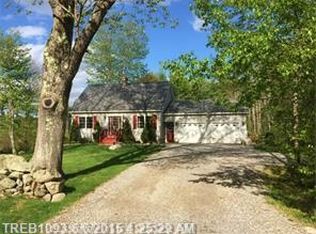31 Roberts Hill Rd, Topsham, ME 04086