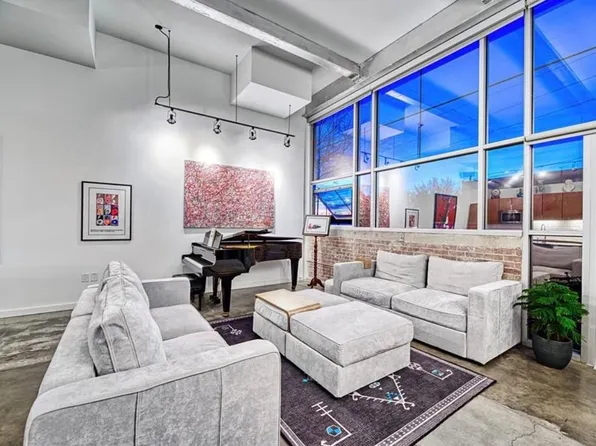 1312 Live Oak St APT 122, Houston, TX 77003