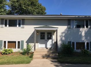 1924 18 1/2 Ave NW #1, Rochester, MN 55901