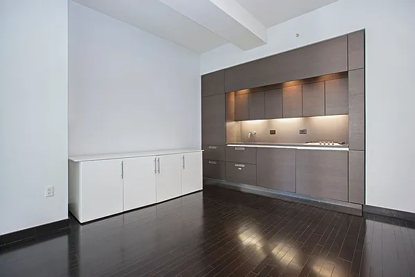 Rented by Nest Seekers International | media 52