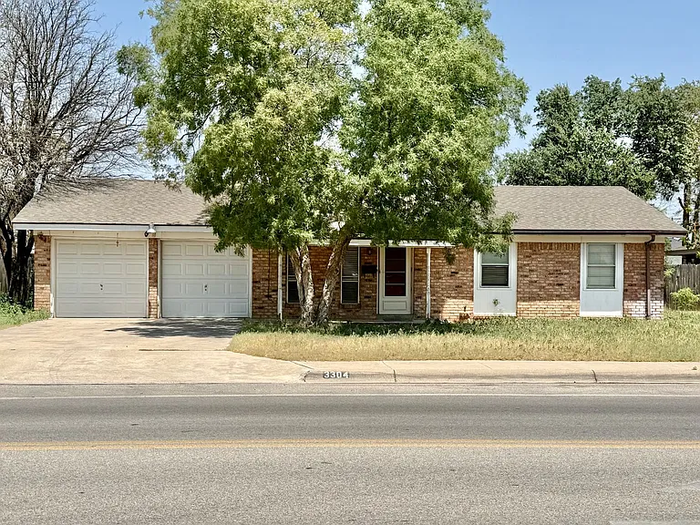 3304 Neely Ave — Photo 1