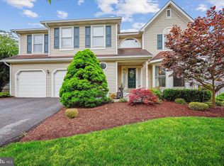 14436 Stonebridge View Dr, Gaithersburg, MD 20878