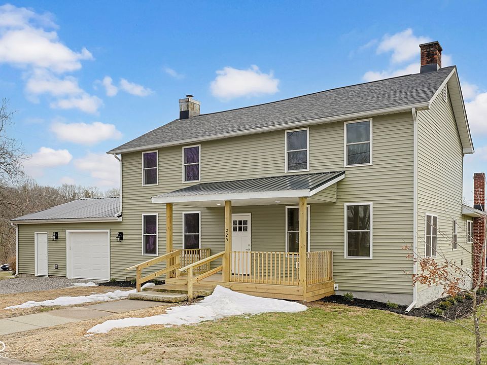 1st image of 225 E Jackson St