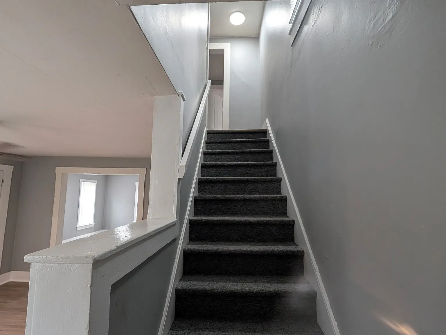 3 bed, 1.0 bath, 950 sqft, $1,400 — Photo 3