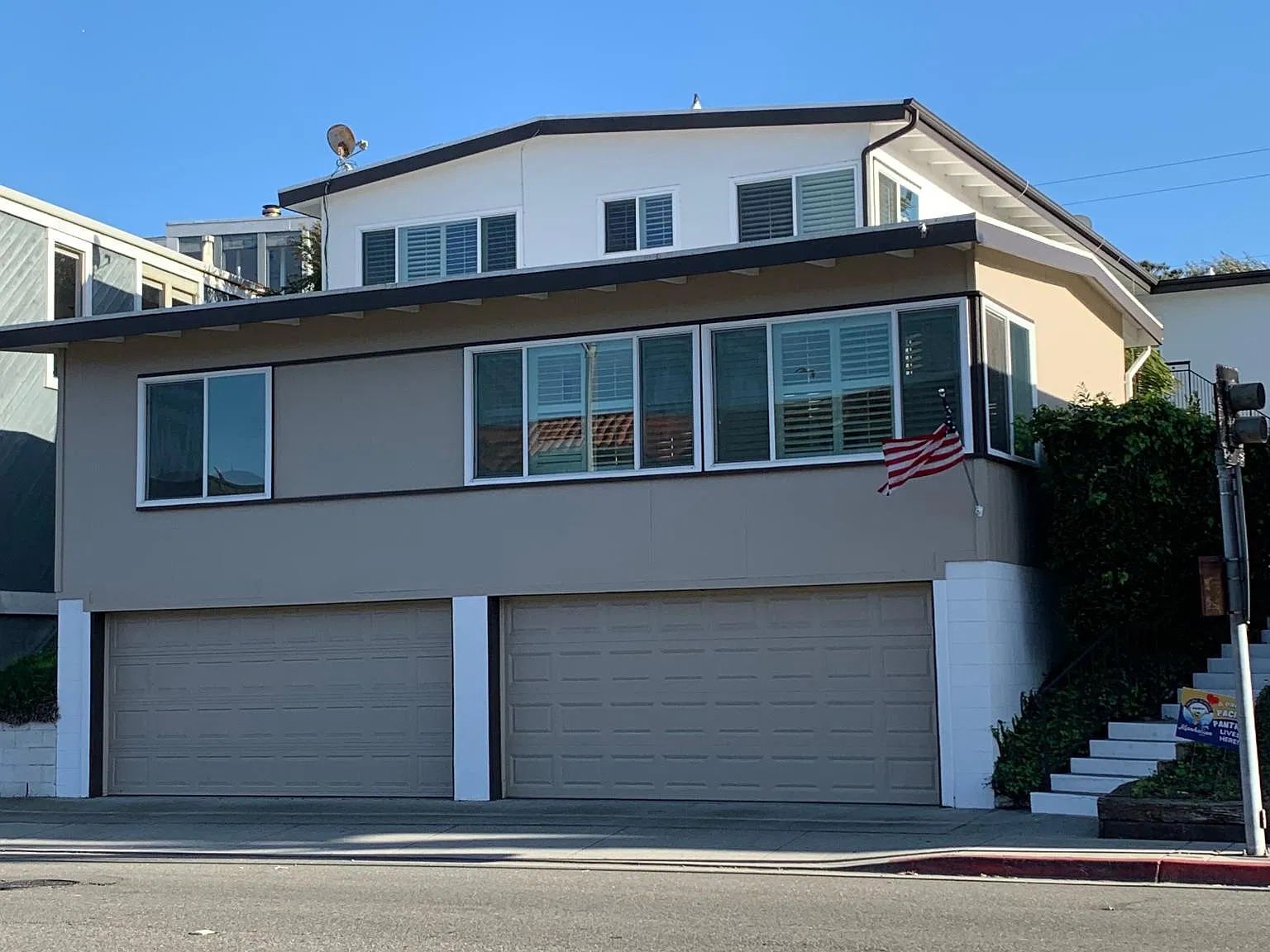 2 bed, 870 sqft, $3,950 — Photo 2
