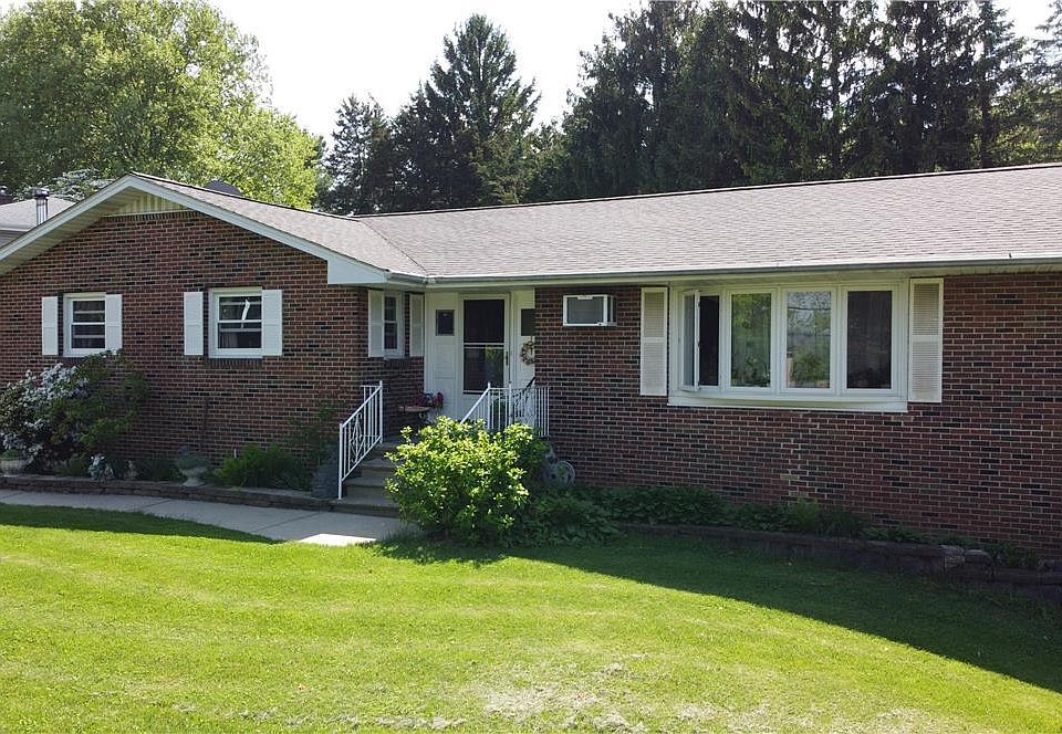 1st image of 365 N Nulton Ave
