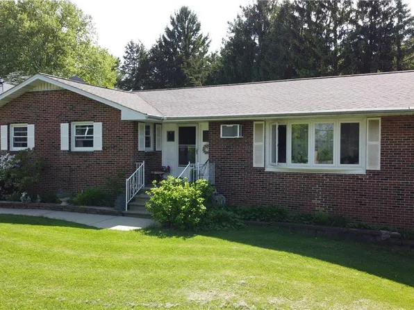 365 N Nulton Ave, Easton, PA 18045