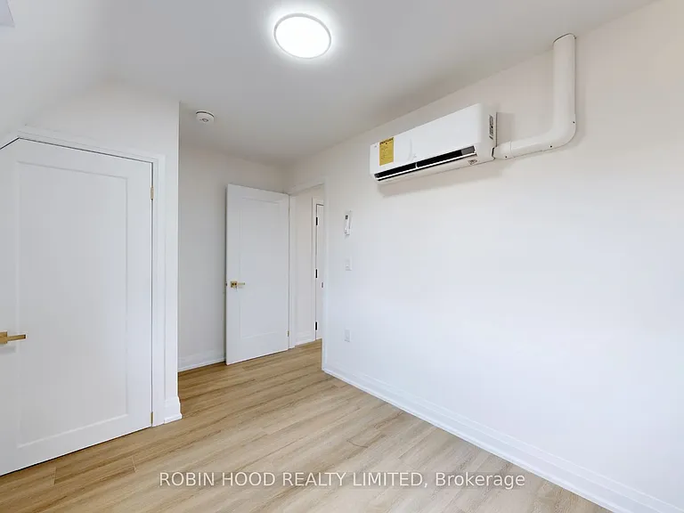 4998 King St #23 — Photo 29