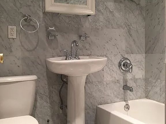 4th image of 210 W 16th St APT 5H