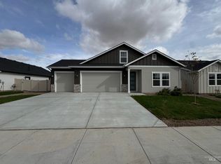 1578 SW Silverstone Ave, Mountain Home, ID 83647