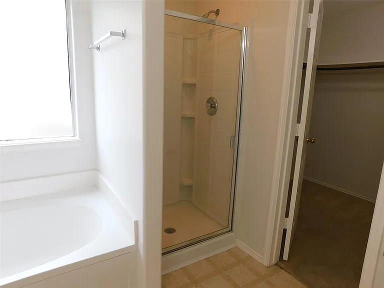 19130 Yaupon Ranch Dr — Photo 15