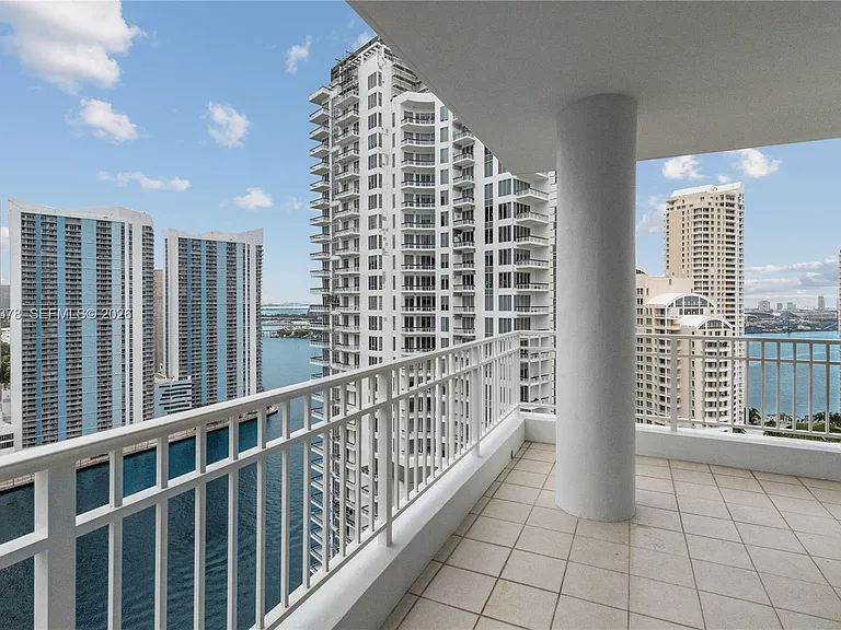 801 Brickell Key Blvd #2912 — Photo 8