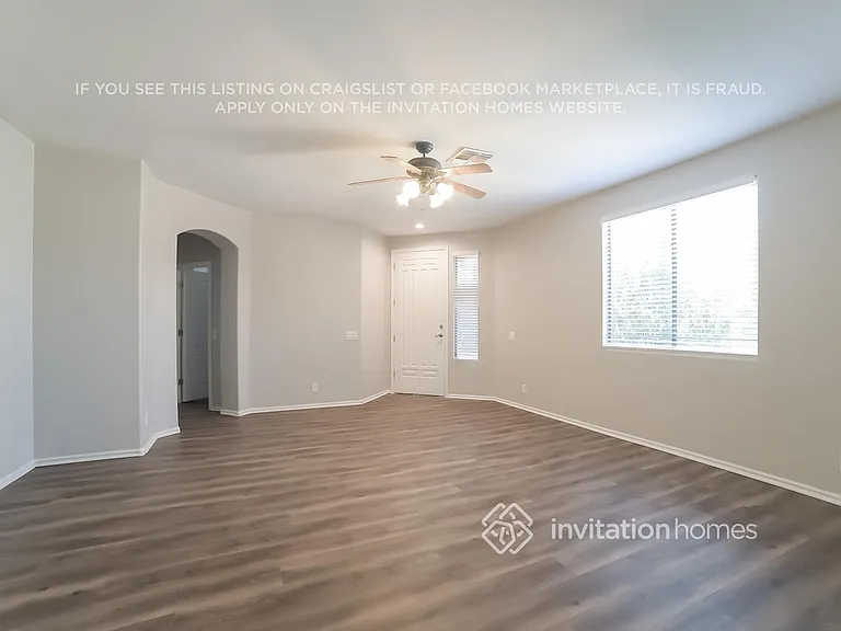 8709 N 58th Ln — Photo 2