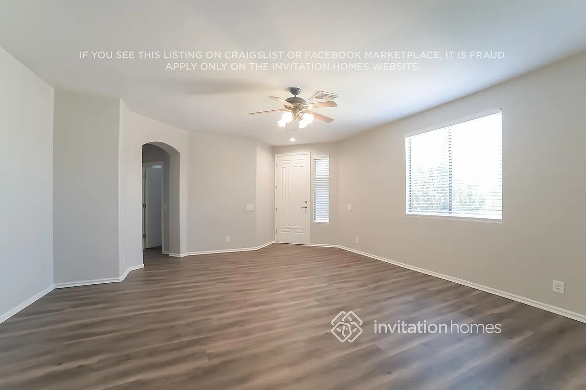 Building Photo - 8709 N 58th Ln