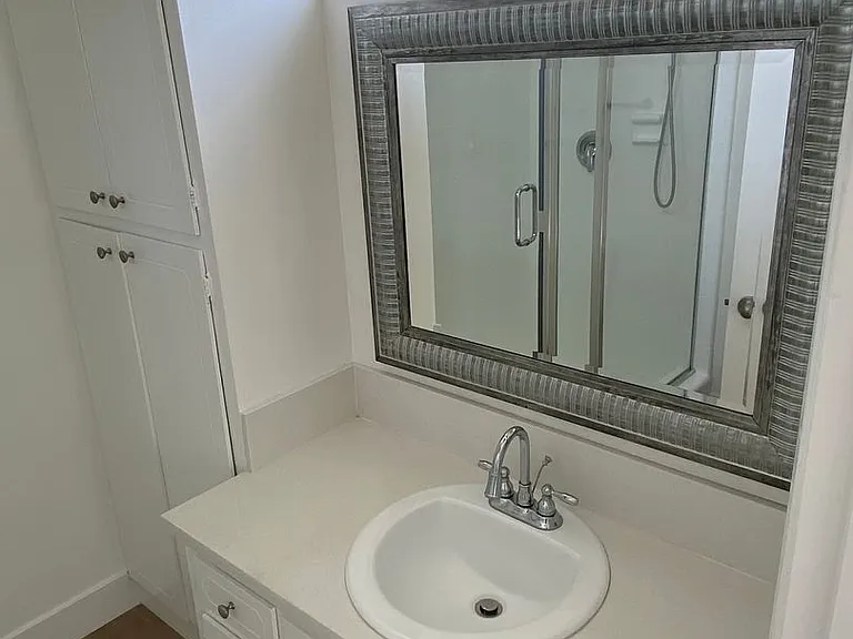 1407 Brockton Ave — Photo 21