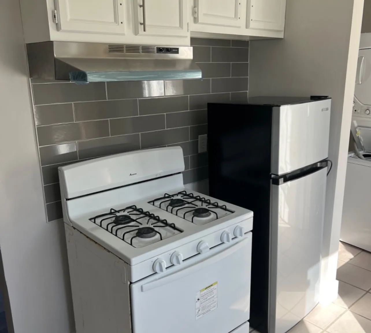 4935 Caroline Dr — Photo 3