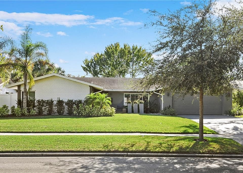 1st image of 2210 Cady Way