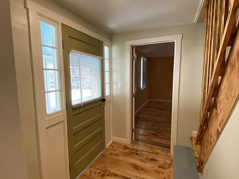 21 E Bow St — Photo 14
