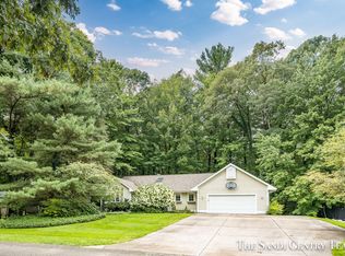 18995 Walden Dr, Spring Lake, MI 49456
