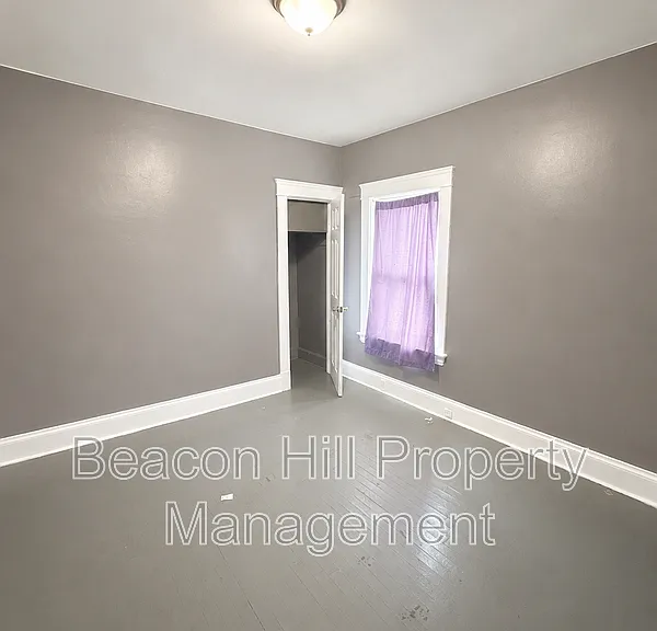 12602 Locke Ave — Photo 6