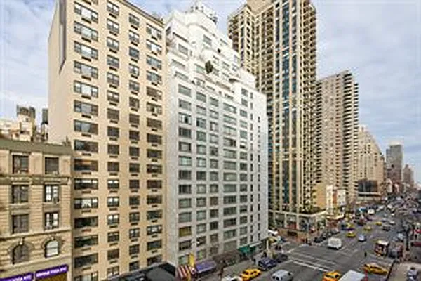 Sold by Douglas Elliman | media 8