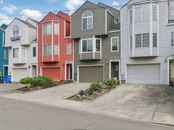 1155 NW 7th Ave, Camas, WA 98607