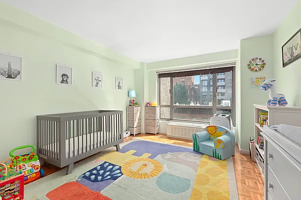 Rented by Corcoran | media 27