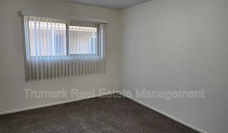 323 N Howard St #6 — Photo 9