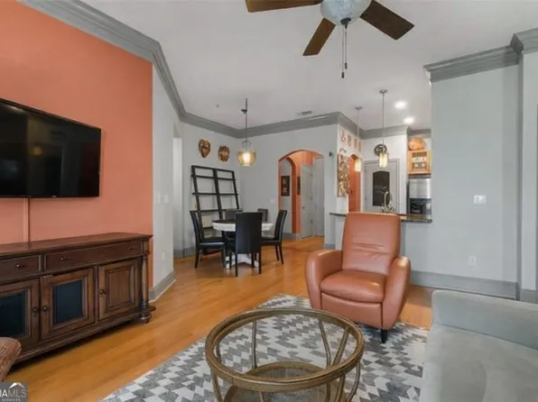 3621 Vinings Slope Unit 2516, Atlanta, GA 30339