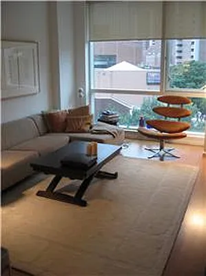 Rented by Akam Sales and Brokerage | media 14