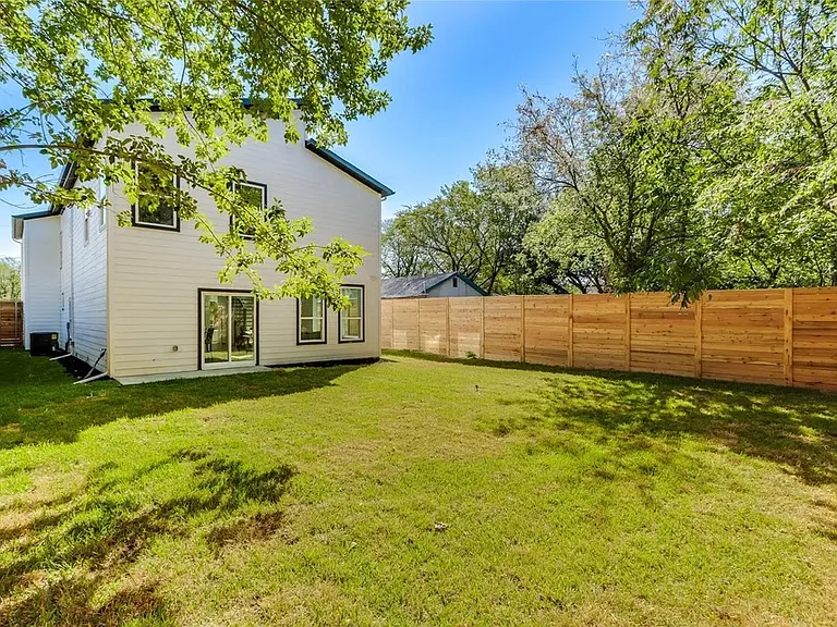 Spacious Backyard