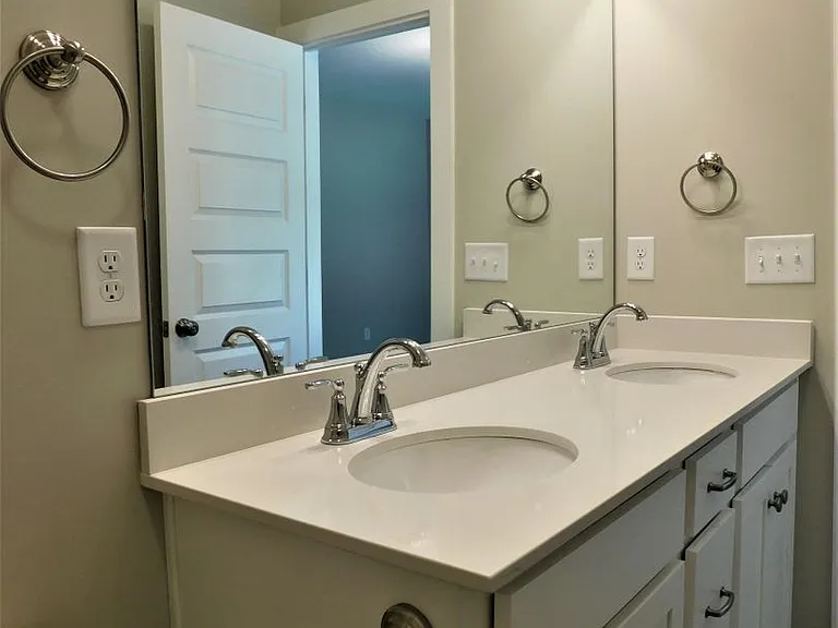 15537 Crimson Ridge Cir — Photo 14