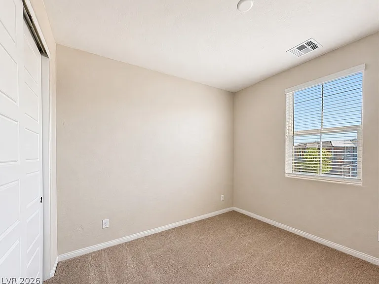 141 Neverland Ave — Photo 30