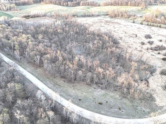 5th image of Whiskey Creek Dr