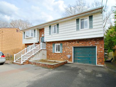 123 Haig Avenue, Stamford, CT, 06905