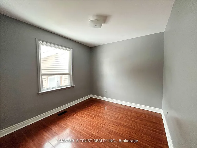 308 Skopit Rd — Photo 10